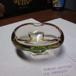 Patera z Murano uranowe szkło.