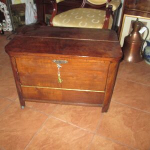 Komoda barek , pomocnik.