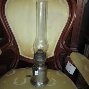 Lampa naftowa powozowa.